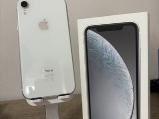 se vinde iPhone XR 64 Gb foto 2