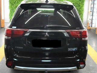 Mitsubishi Outlander foto 3