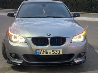 BMW 5 Series foto 1