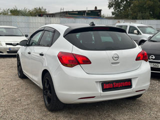 Opel Astra foto 5