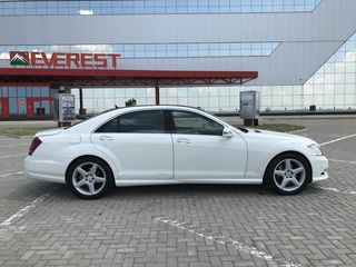 Mercedes S Class foto 2