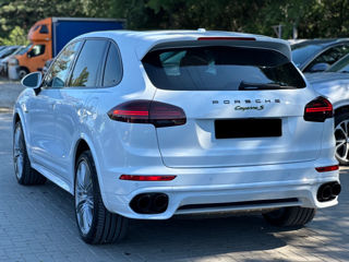 Porsche Cayenne foto 3