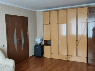 Apartament cu 1 cameră, 40 m², Buiucani, Chișinău foto 2