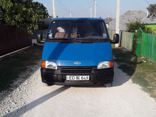 Ford Tranzit foto 6