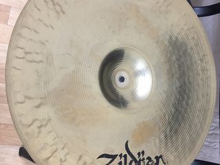 Zildjian 20 k-jazz ride-160€. negociabil. metronom tama cu adaptor original-35€.  negociabil foto 3