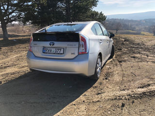 Toyota Prius foto 8