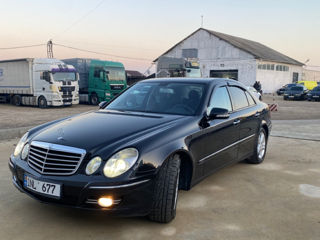 Mercedes E-Class foto 4