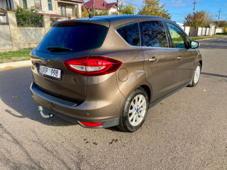 Ford C-Max foto 8