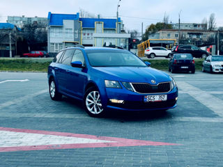 Skoda Octavia foto 2