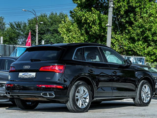 Audi Q5 e-tron foto 2