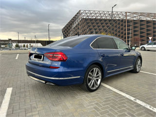 Volkswagen Passat foto 3