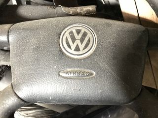 Dezmembrare Volkswagen Passat B5 foto 4