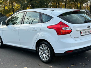 Ford Focus foto 2