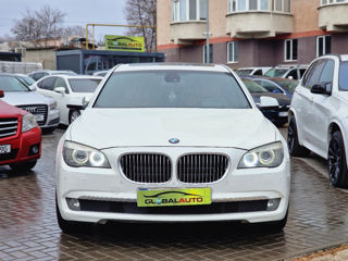 BMW 7 Series foto 2