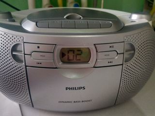 Магнитола Philips foto 1