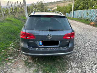 Volkswagen Passat foto 3