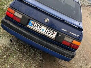 Volkswagen Passat foto 2