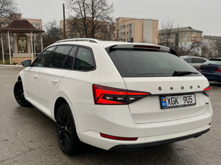 Skoda Superb foto 3