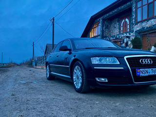 Audi A8 foto 2