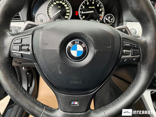 BMW 5 Series foto 8