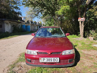 Mitsubishi Lancer foto 2