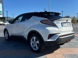 Toyota C-HR foto 5