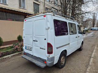 Mercedes Vito foto 5