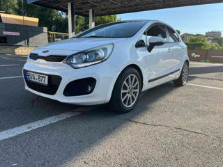 KIA Rio foto 2