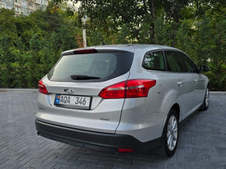 Ford Focus foto 4