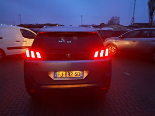 Peugeot 5008 foto 7