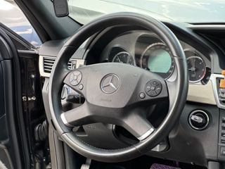 Mercedes E-Class foto 9