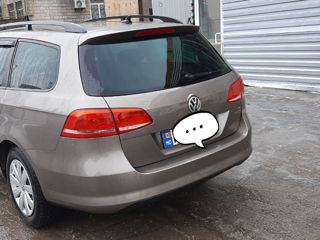 Volkswagen Passat foto 2