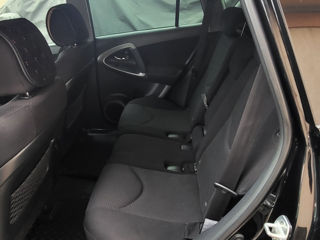 Toyota Rav 4 foto 5