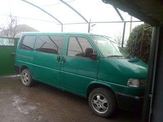 Volkswagen Caravelle foto 6