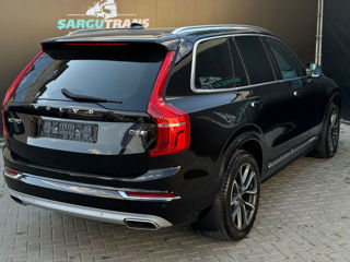 Volvo XC90 foto 4