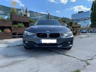 BMW 3 Series foto 2