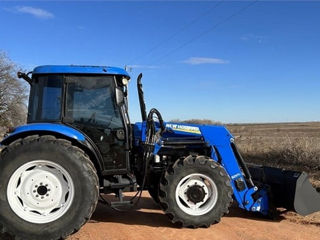 New Holland td5050 Tractor din 2012 in stare foarte buna foto 4