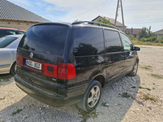 Volkswagen Sharan foto 4