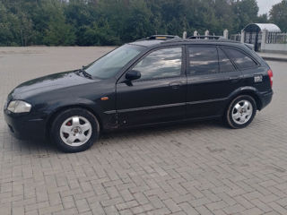 Mazda 323 foto 10