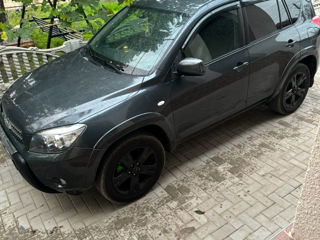 Toyota Rav 4 foto 4