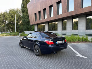 BMW 5 Series foto 20