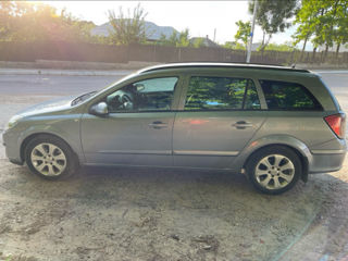 Opel Astra foto 3