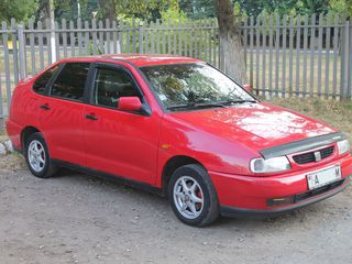 Seat Cordoba foto 1