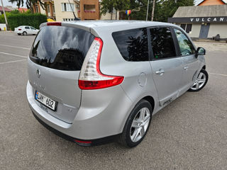 Renault Grand Scenic foto 6