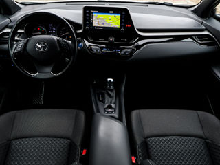 Toyota C-HR foto 7