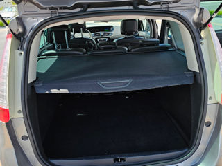 Renault Grand Scenic foto 10