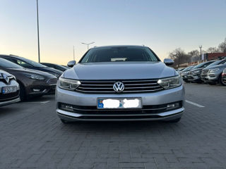 Volkswagen Passat foto 4