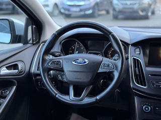 Ford Focus foto 11