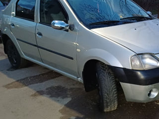 Dacia Logan foto 7