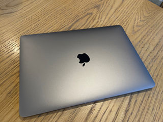 MacBook Pro 13” – 16GB RAM – Stare excelentă foto 0